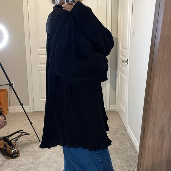 Pretty little thing *NWT* fits like L to XL - Picture 3 of 8